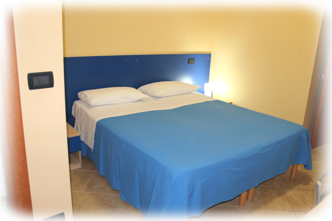 room ISCHIA